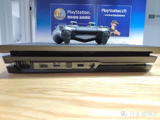 等等党的Playstation4pro游戏机入手PS4pro