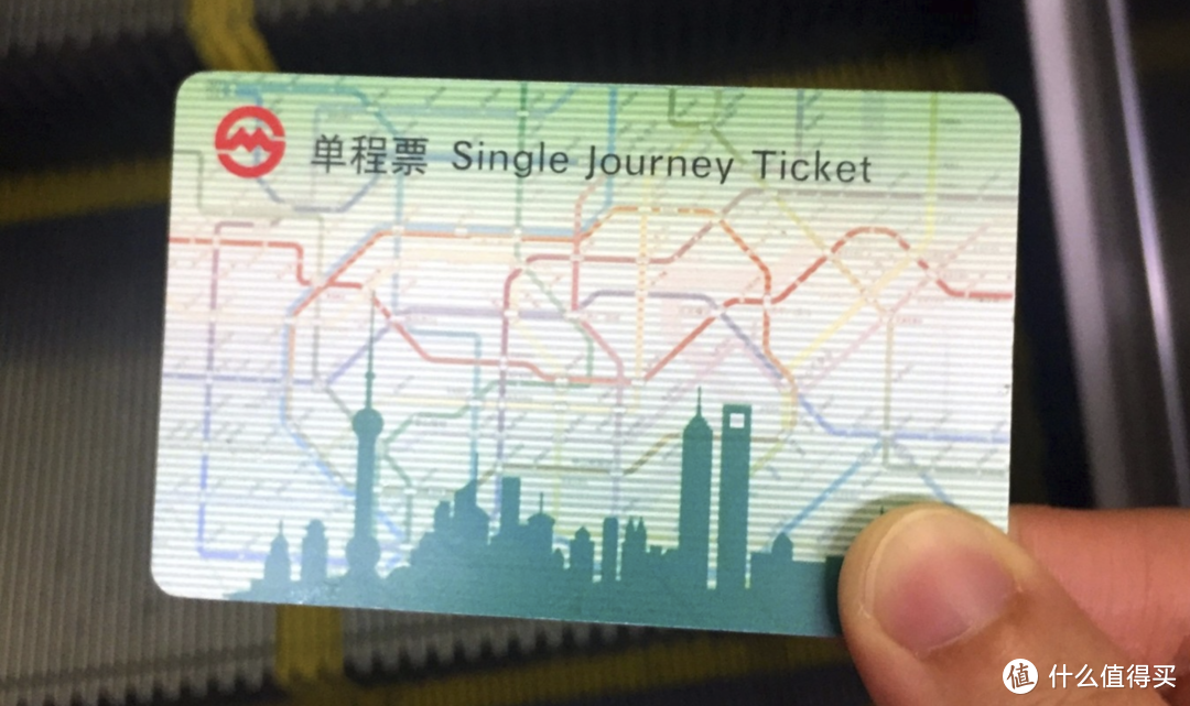 上海坐地铁的7种姿势，总有一种帮到你