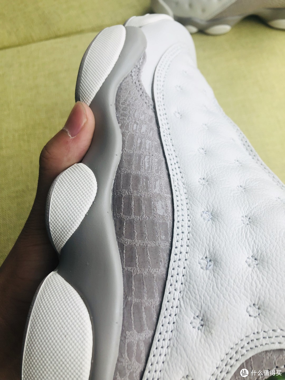 奢华质感，除了熊猫，还可以是巨蟒—Air Jordan 13 WMNS “Phantom”