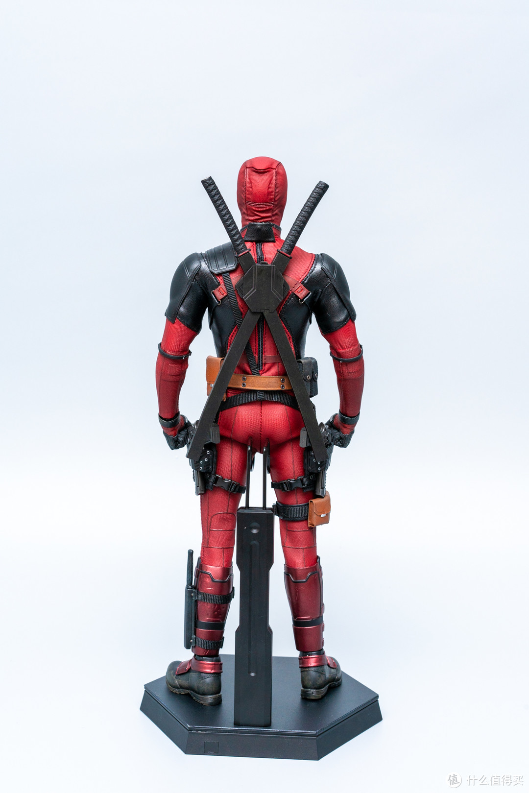 我就是贱，你来打我呀！Hot Toys 死侍 Deadpool 2.0 开箱