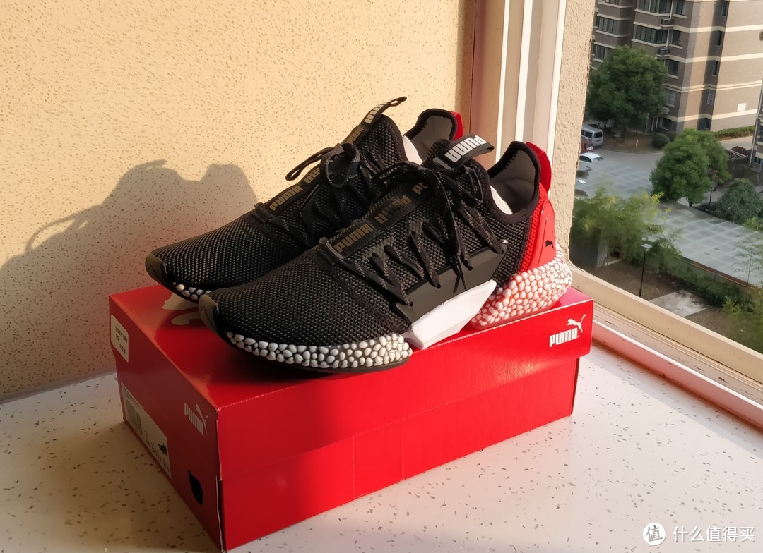 Puma—Hybrid Rocket Runner跑鞋