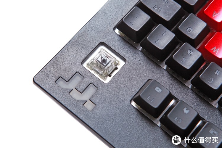 电竞必备之良品—TT 星脉 X1 RGB机械键盘