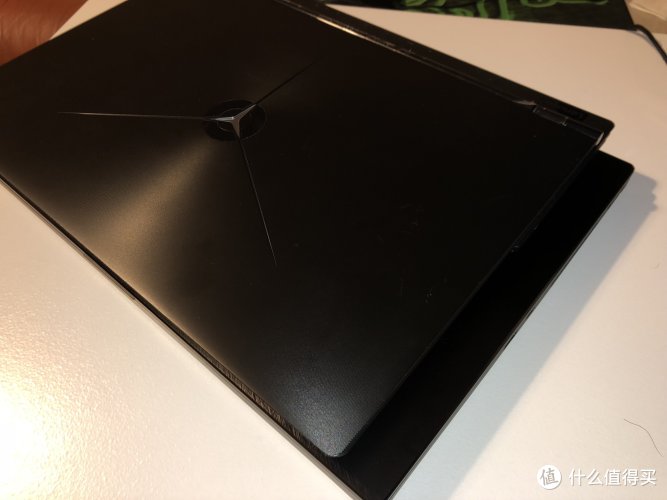 我全都要: ROG玩家国度GM501GS对比Alienw