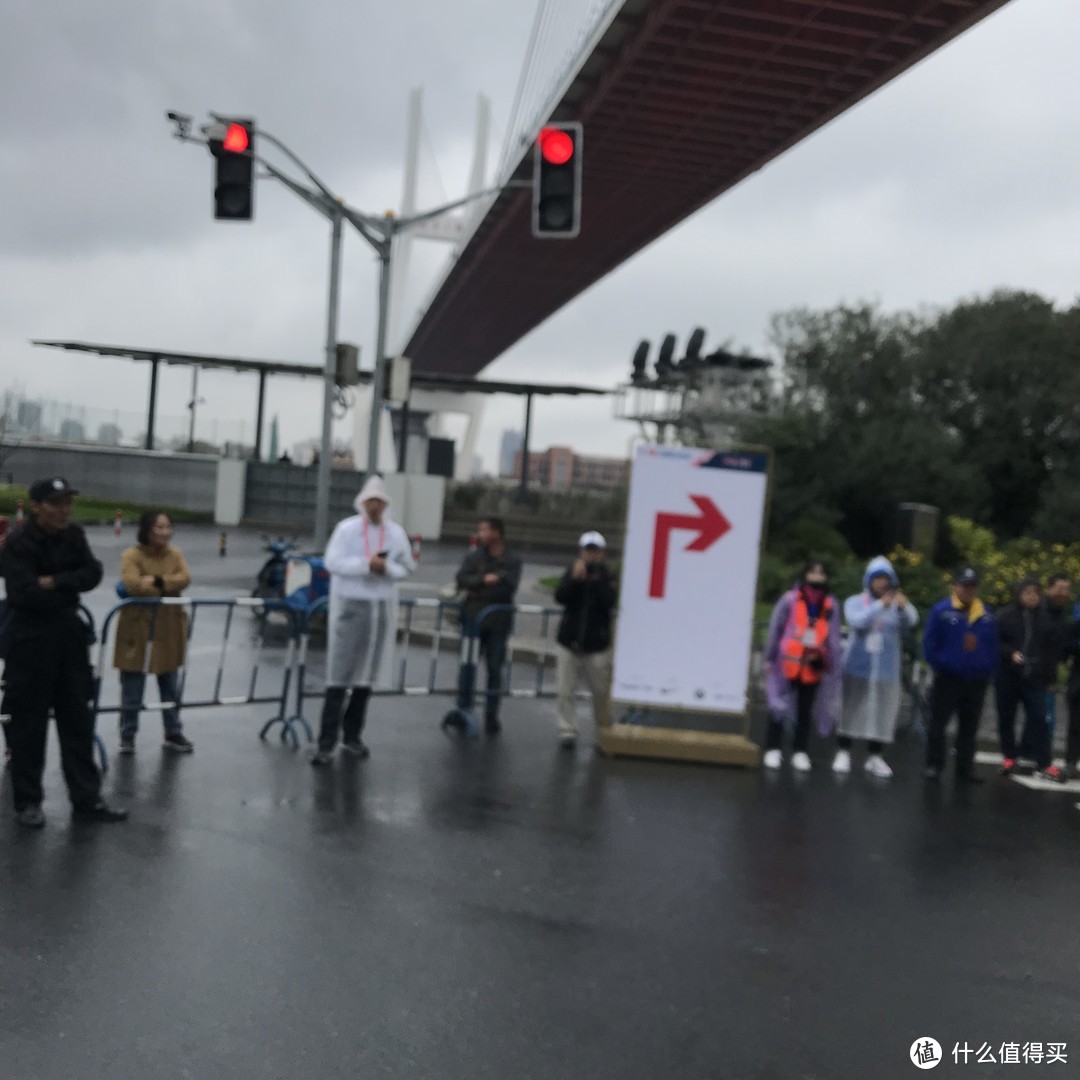 大雨中的PB！我的2018上海国际马拉松完赛全记录