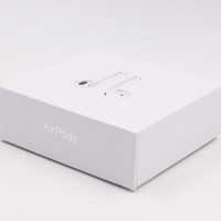 苹果AirPods耳机开箱介绍(耳机|充电线|说明书|包装)