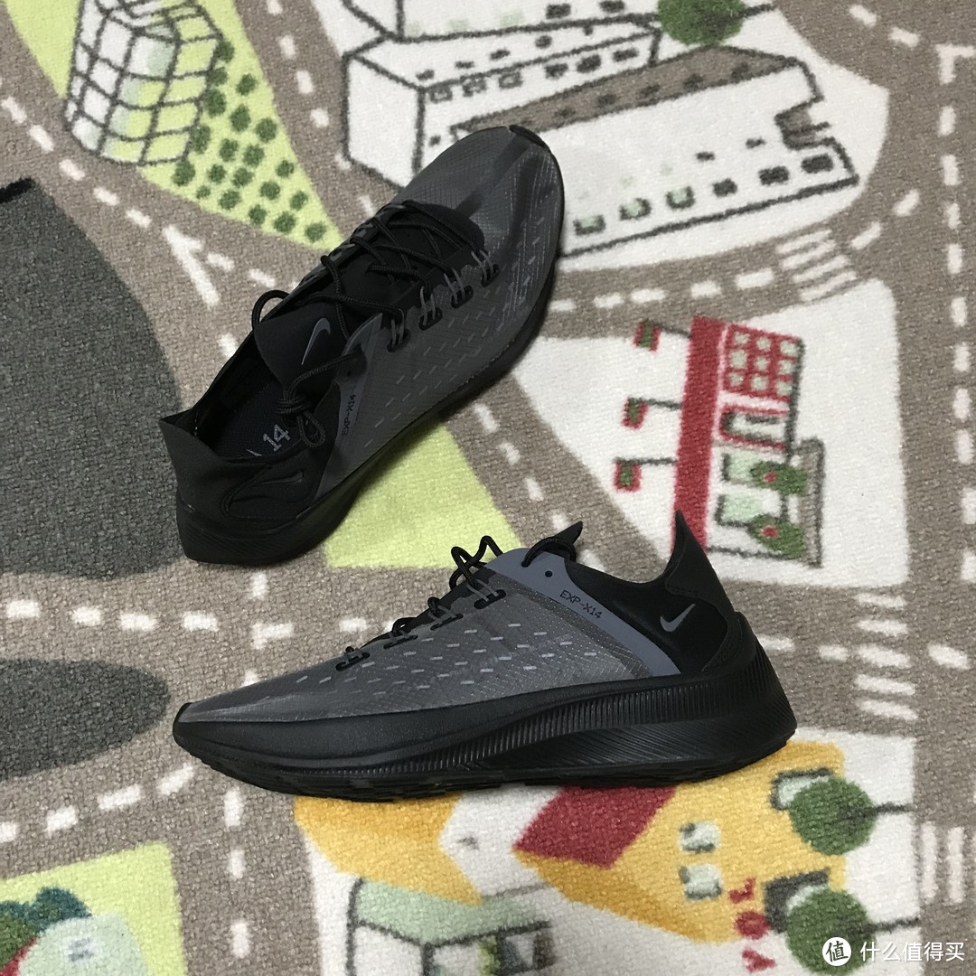 React真赞！NIKE EXP-X14休闲鞋