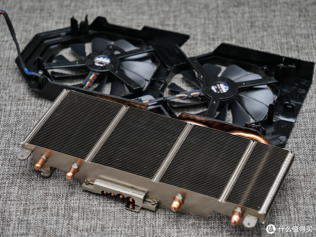 北极星又双叒出新——Xfx RX590 肥宅版对比测试