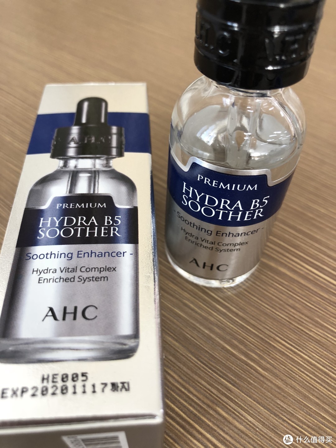 秋冬补水正当时--AHC 臻致B5玻尿酸原液精华评测