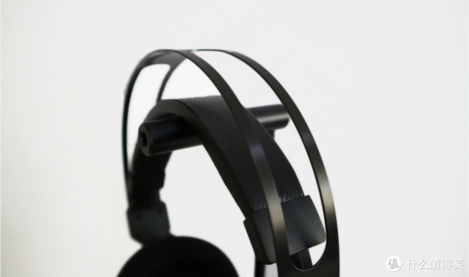 1MORE Spearhead VR电竞耳机上手：你买得起的头戴耳机！
