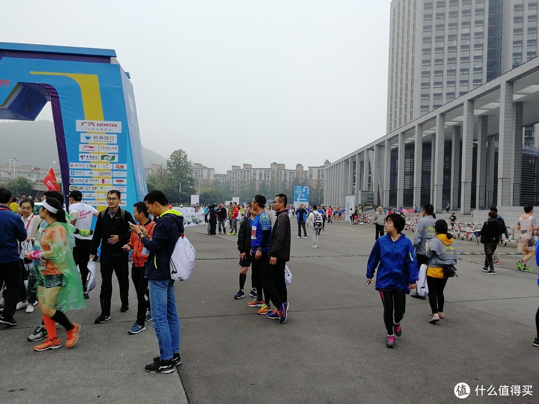 跑过风景跑过你—2018.11.4杭州马拉松