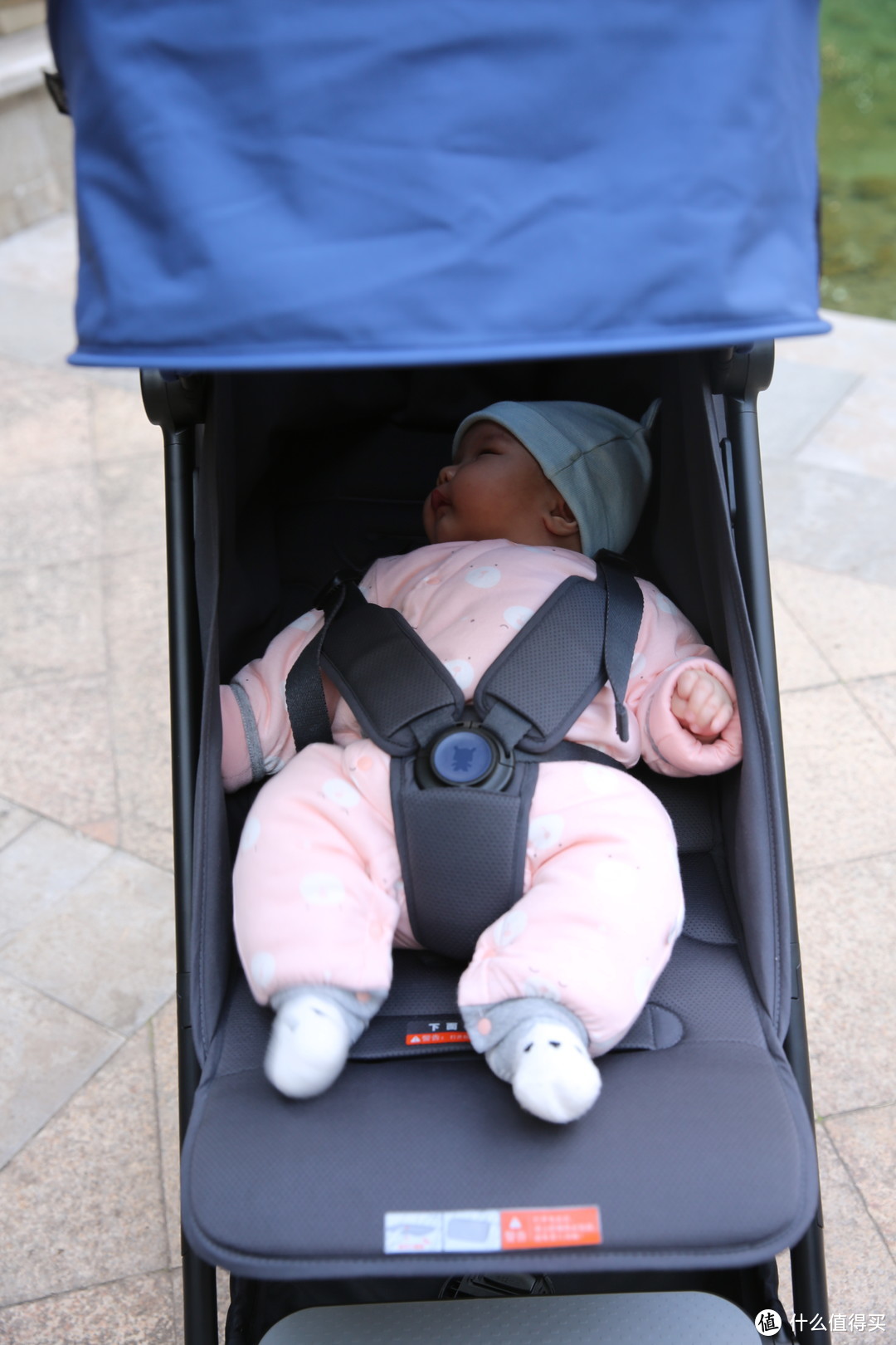 来自一位新手妈妈的评测——米兔折叠婴儿推车你是否值得拥有？
