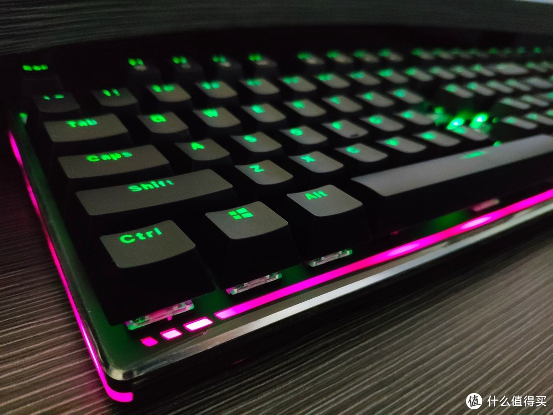 流光溢彩的香气—雷柏V720机械键盘评测