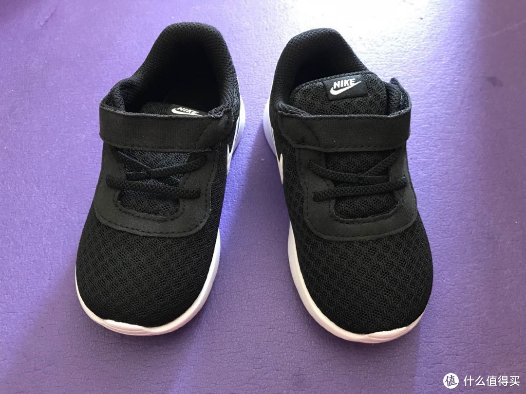 给我儿子买双鞋：Nike 耐克 TANJUN 婴童运动鞋开箱
