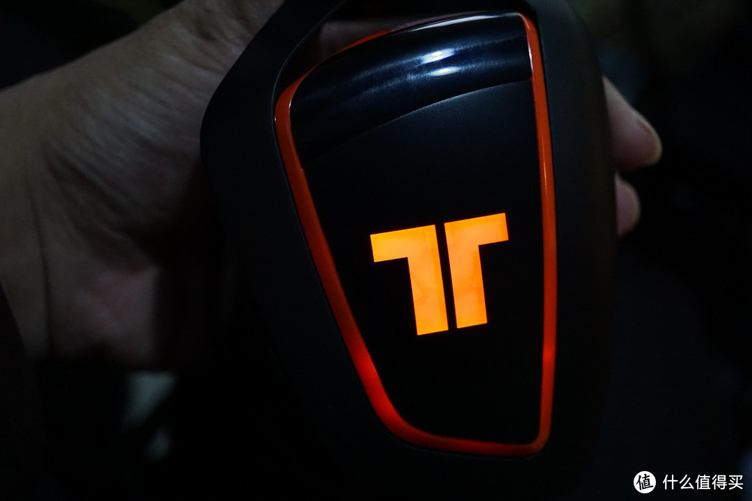 怪兽来袭！Tritton 海神  ARK ELITE 物理7.1声道游戏耳机