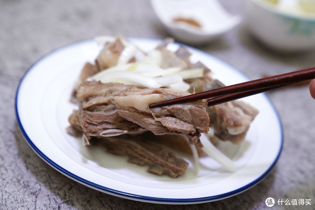 用盐池滩羊做一盘手抓羊肉，顺道聊聊羊肉与膻味那些事