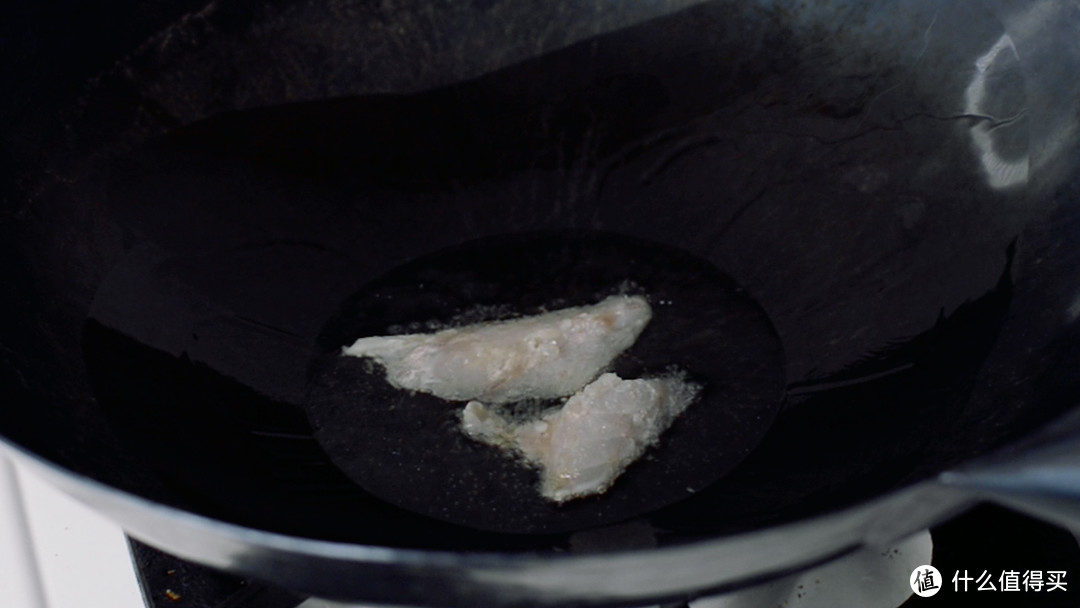 黄鱼肉做面条，鱼骨熬汤，简单的原料鲜到爆炸
