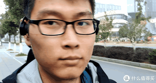 这人头晃了19次终于停下了