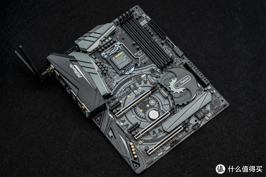 不到1千就能入手？ASRock 华擎 Z390 太极 主板评测