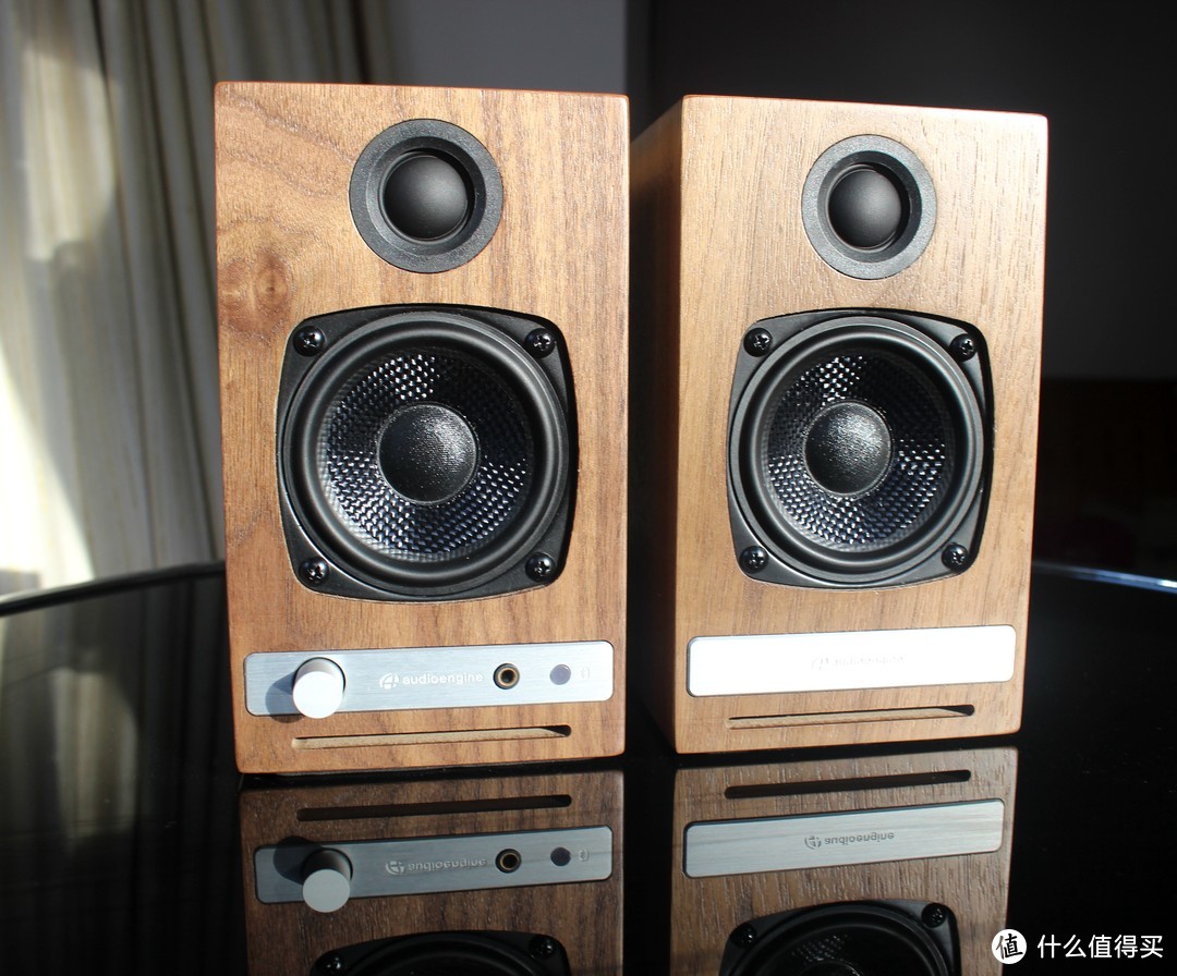 3寸桌面音箱中的省心省力之选—声擎hd3试听