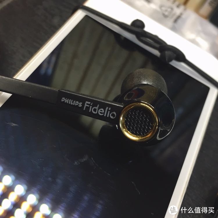 飞利浦 Fidelio S2 千元耳机百元价 真香