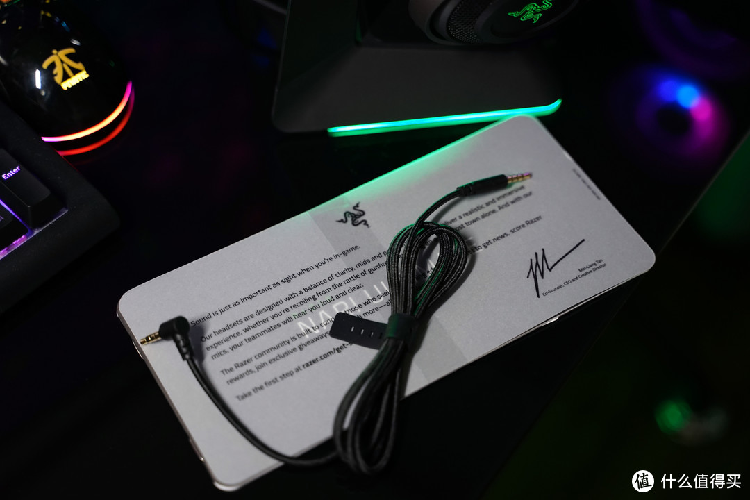 耳膜SPA——Razer Nari Ultimate影鲛终极版THX头戴式7.1声道超感无线电竞游戏耳麦