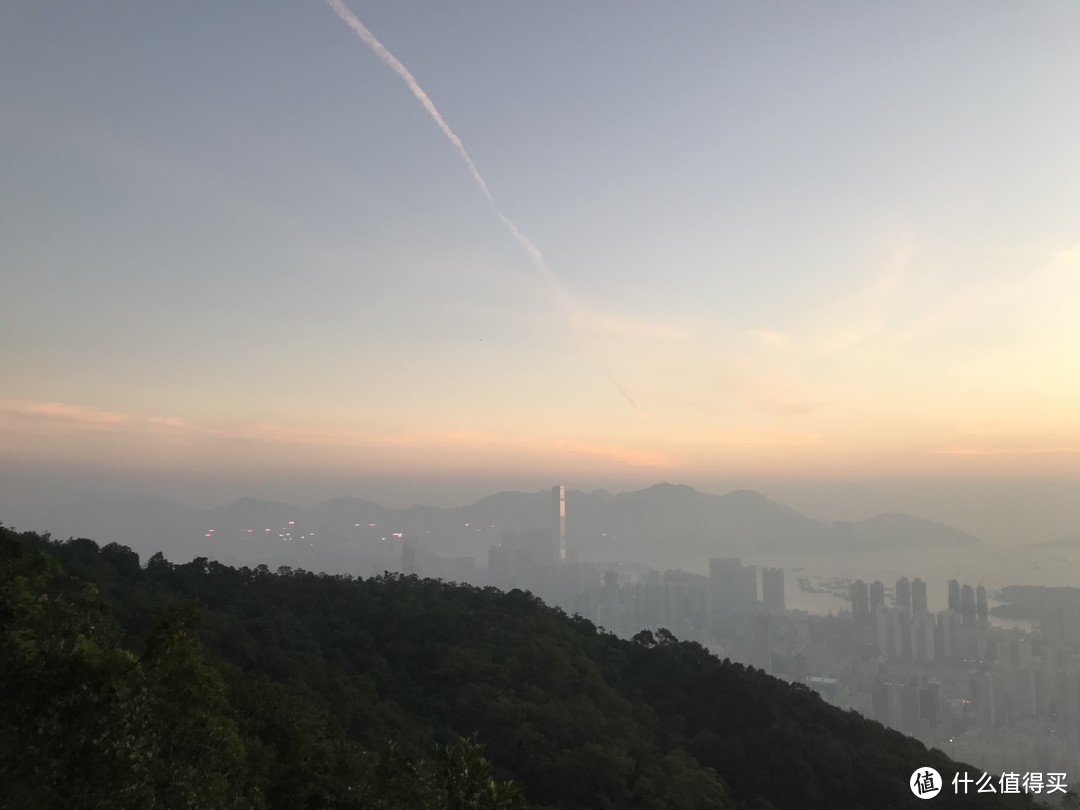 香港徒步—落日脊上飞鹅山遐想、麦理浩径登狮子山展威