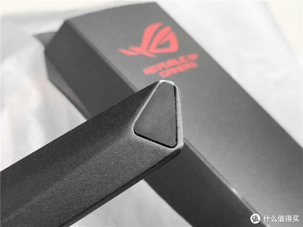 ROG Swift PG27VQ——能带动硬件升级的电竞显示器