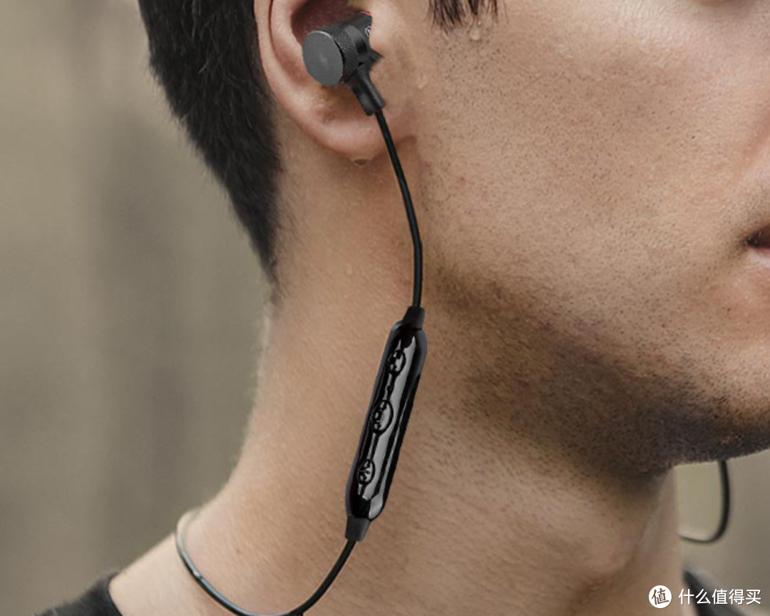 一百vs一千：无需AirPods，也可以把苹果手机“变成”助听器