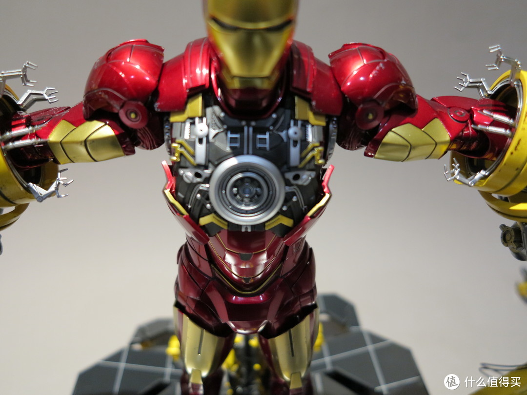 终极解毒 HotToys Mark4 MK4 合金压铸钢铁侠（上）