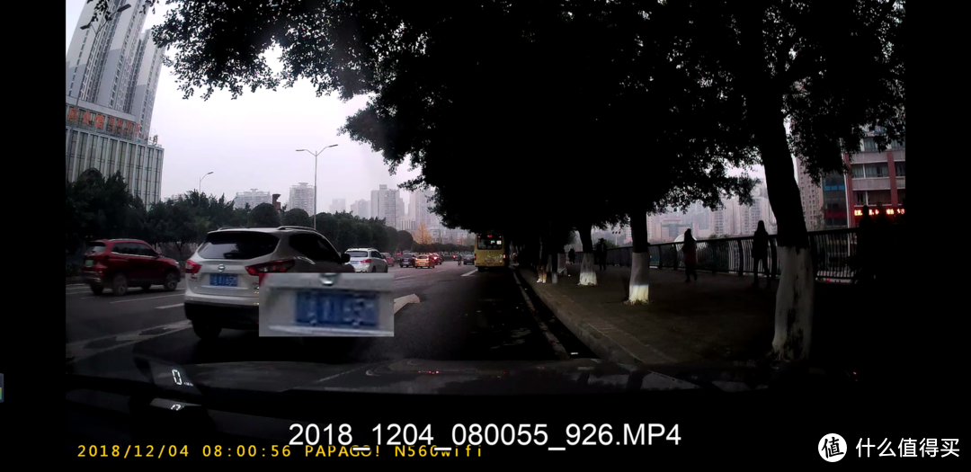 1080p60我静止停车，左侧车辆行驶