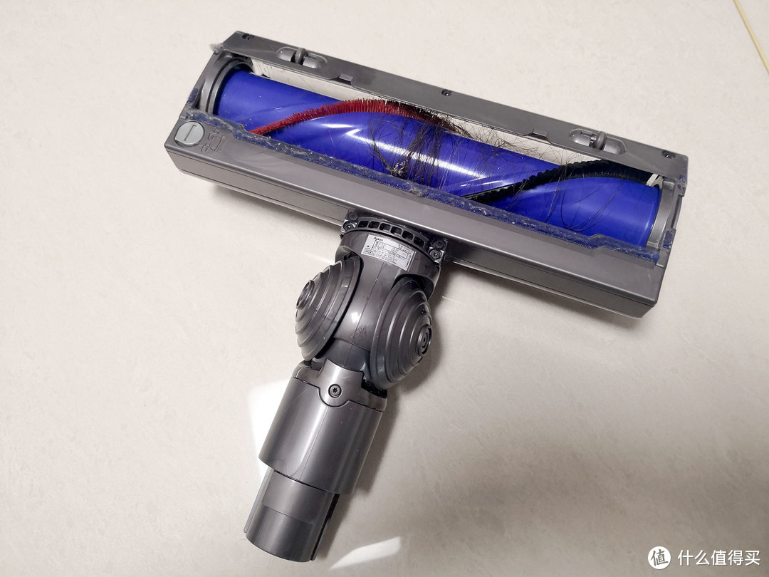 官翻版能买吗？Dyson 戴森 V6 使用体验，以及各型号购买攻略