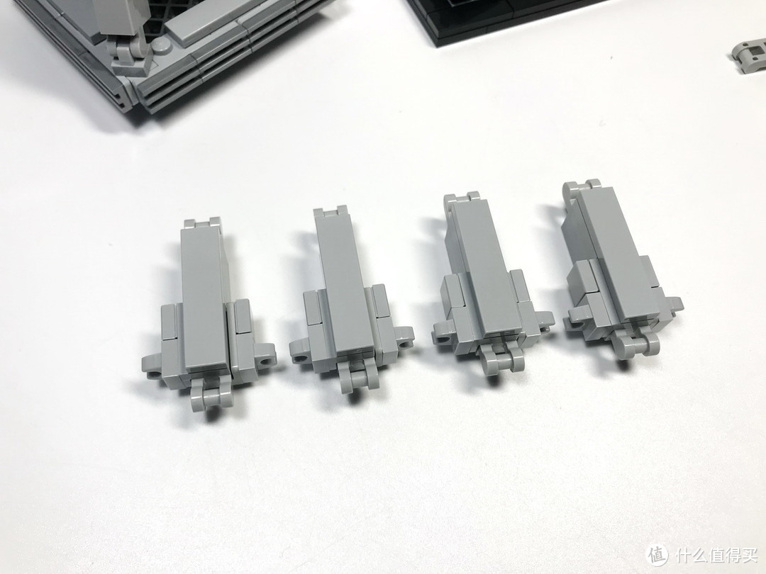 来自大妈的礼物：LEGO 乐高 拼拼乐 篇193： 建筑系列 21019 埃菲尔铁塔