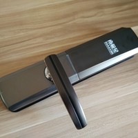 南极星指纹密码锁外观展示(外壳|显示屏|把手|接口)