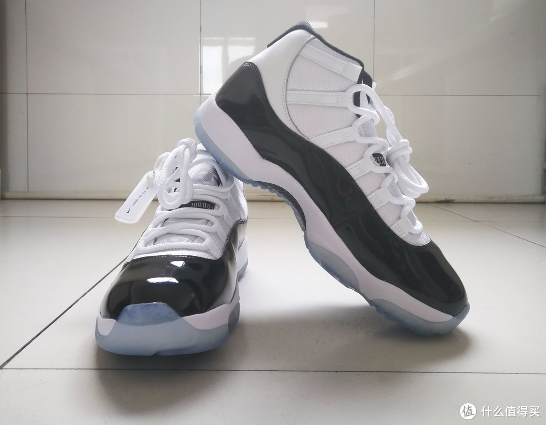 "45"号Air Jordan 11 "Concord"