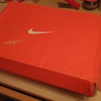 耐克 Epic React Flyknit 女士跑鞋外观展示(配色|中底|鞋面)