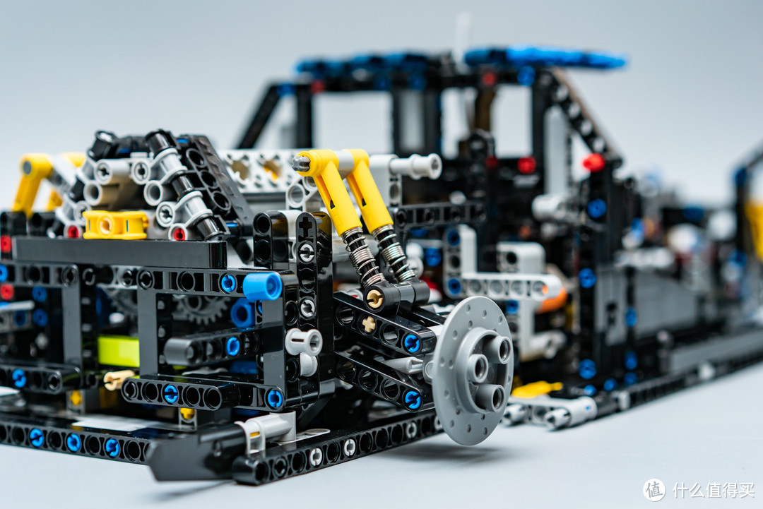 速度与性能的激情、科技与玩具的融合：LEGO 42083 Bugatti-Chiron（布加迪奇龙车模）评测