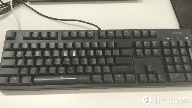 给盖盖充个值 war3老粉丝的钛度 2.4g光学鼠tmk320红轴键盘