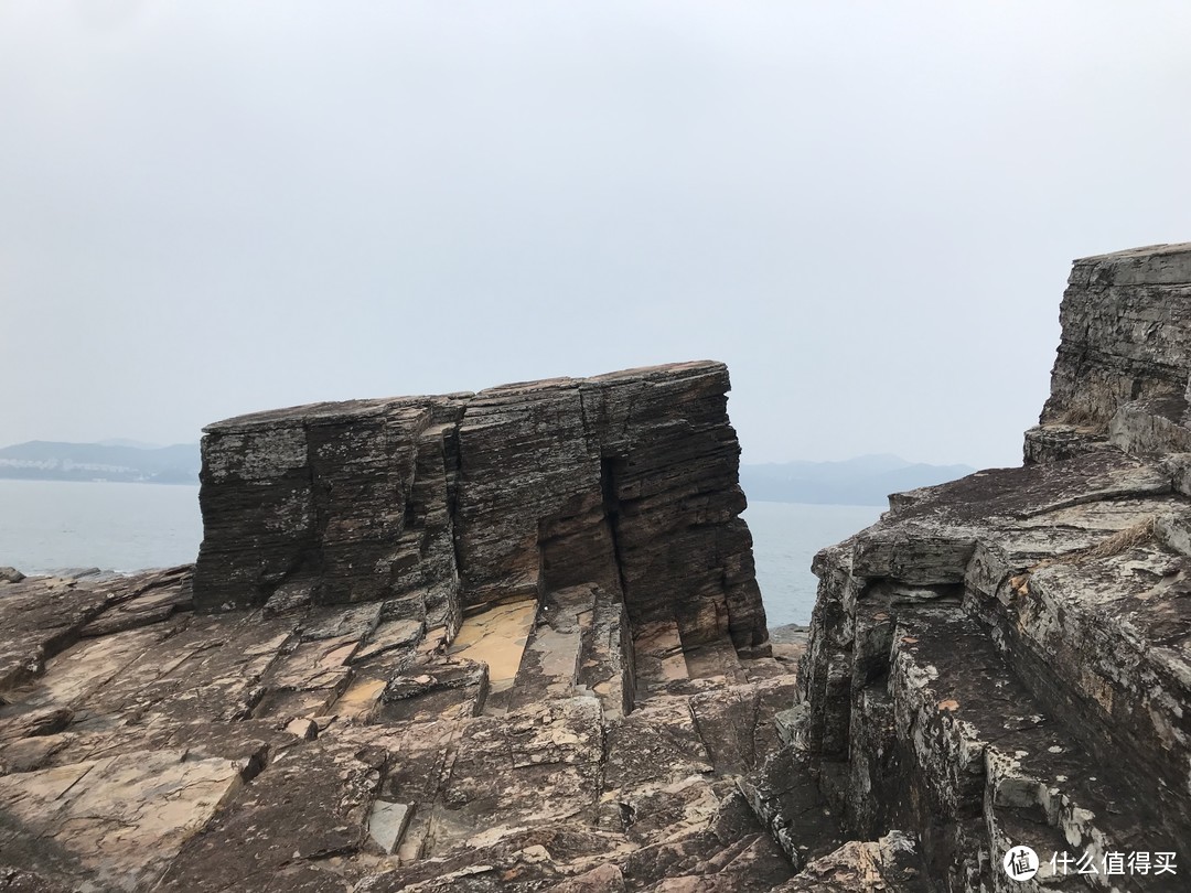 香港露营—我们在东平洲岛Plogging