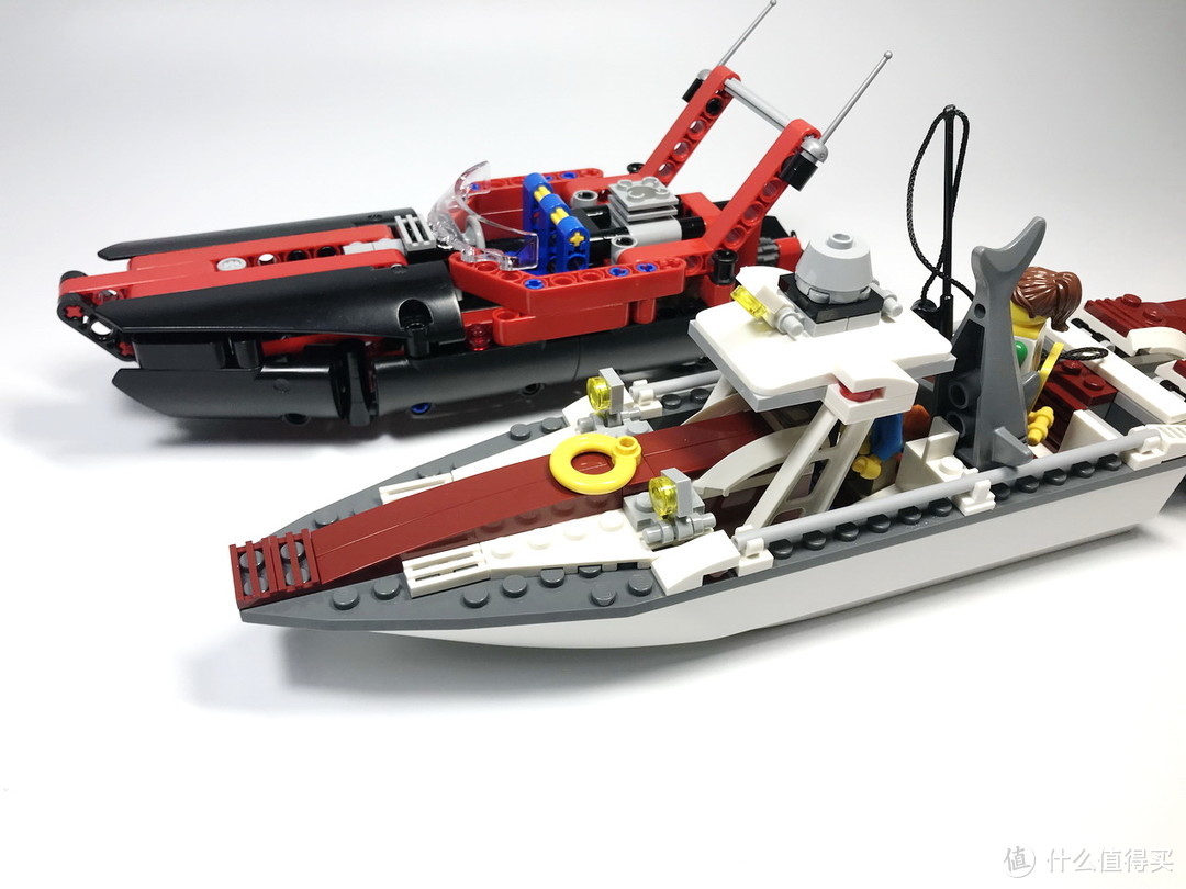 LEGO 乐高 拼拼乐 篇194：先睹为快的2019年科技系列 42089 Power Boat