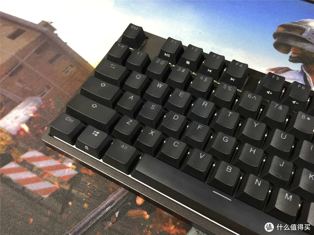星辰金牛，杜伽Taurus K310 Nebula RGB机械键盘