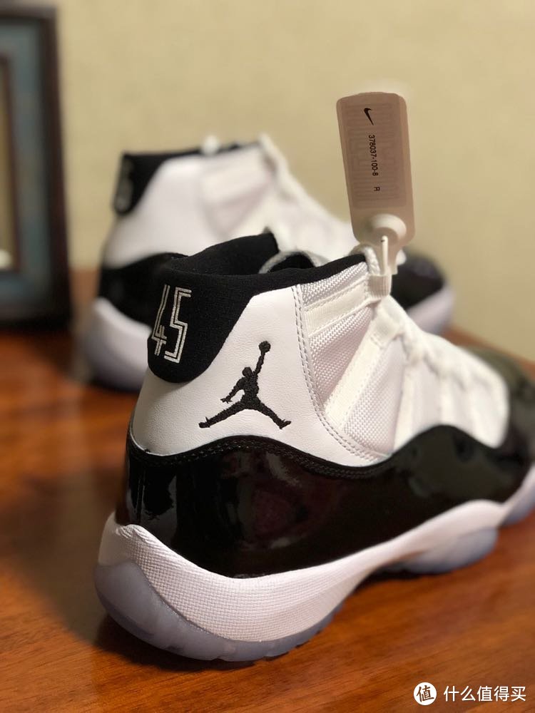 AIR JORDAN 11 RETRO Concord 2018