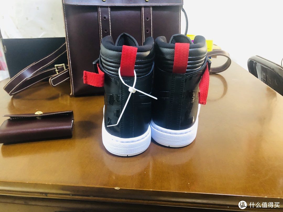 AJ1的延续，双11中奖秀—AIR JORDAN 1 MOTO 机车鞋