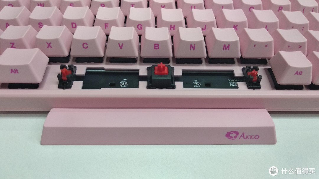 更紧凑！更便捷！Akko X Ducky 3084 PBT侧刻樱桃粉机械键盘