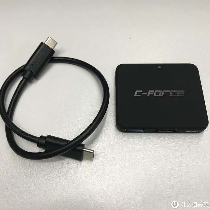 便携底座中的小盆友：C-FORCE switch TNT便携底座