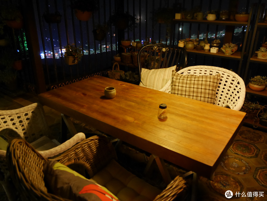 1/20 F3.5 ISO3200,14mm，LR简单调整