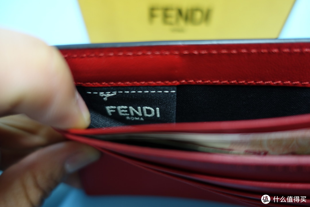 第一个潮品产品：FENDI男士钱包