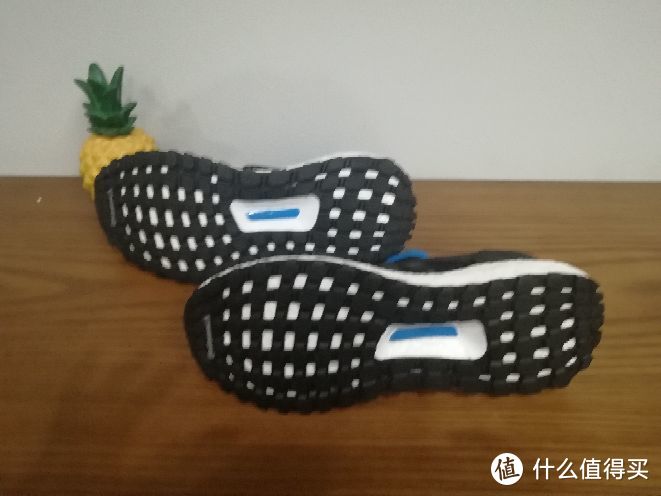 阿迪达斯 UltraBOOST X All Terrain女子跑步