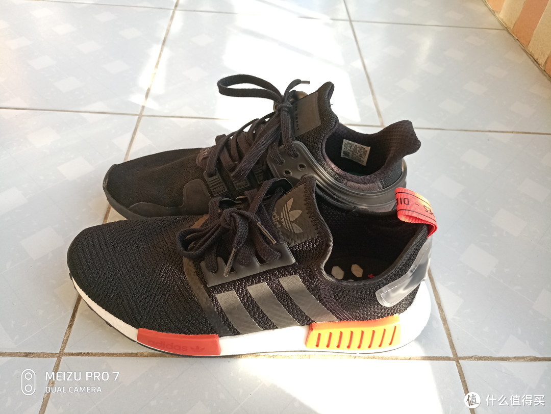 300块钱拿下阿迪达斯 NMD-R1 开箱晒单