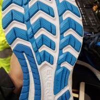 圣康尼 S20415 GUIDE ISO支撑 男士跑步鞋使用总结(鞋垫|大底|鞋带|后跟|价格)
