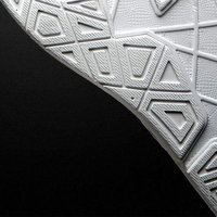 咕咚智能跑鞋时尚10K使用总结(中底|脚感|材质|智能芯片|耐磨)